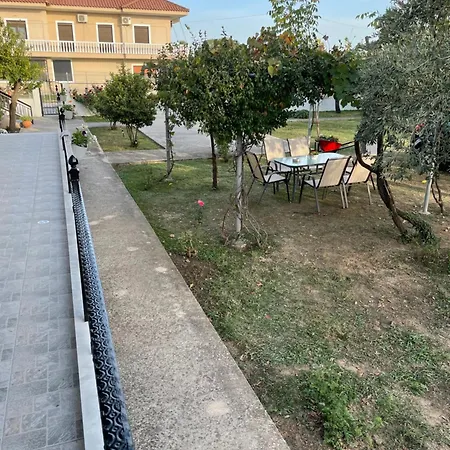 Sofias Trikala Lägenhet