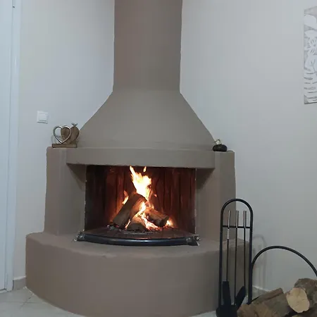 Sofias Trikala Megala Kalyvia