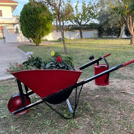 Lejlighed Sofias Trikala Megala Kalyvia