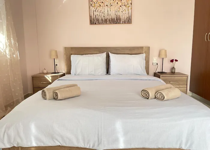 Sofias Trikala Megala Kalyvia