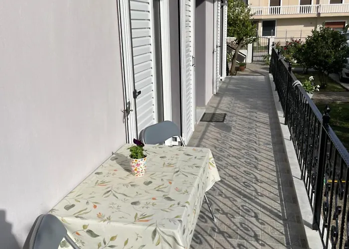 Διαμέρισμα Sofias Trikala Megala Kalyvia